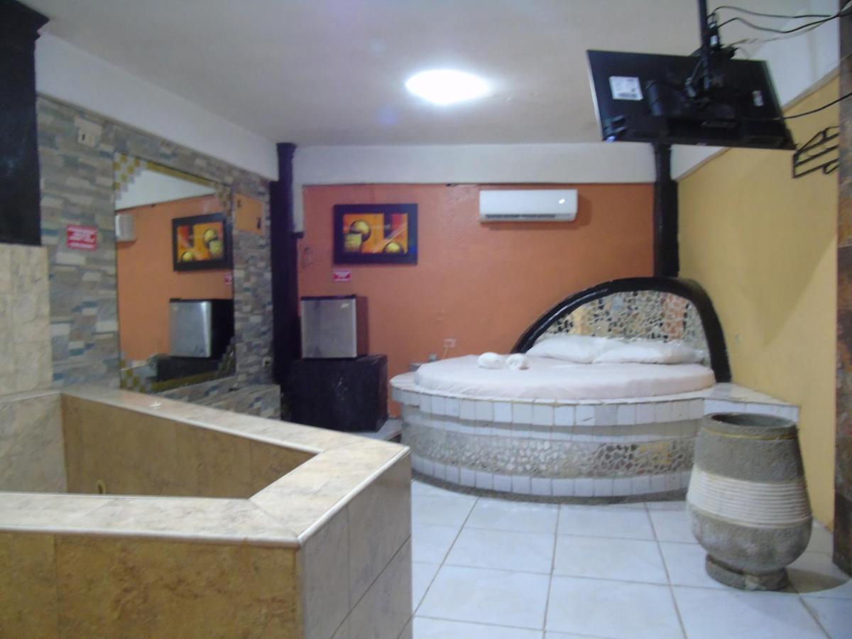 Hotel Imperial Guayaquil Esterno foto